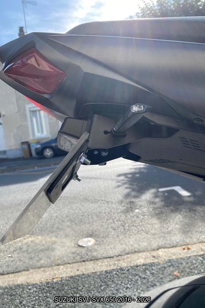 Korte Kentekenplaathouder SUZUKI SV / SVX 650 2016 - 2026, Ophalen of Verzenden