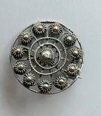 Vintage zilveren broche zeeuws knoopje, Ophalen of Verzenden, Gebruikt, Zilver