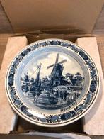 Delfts blauw wandbord Ø28 cm Royal Goedewaagen (certificaat), Ophalen of Verzenden