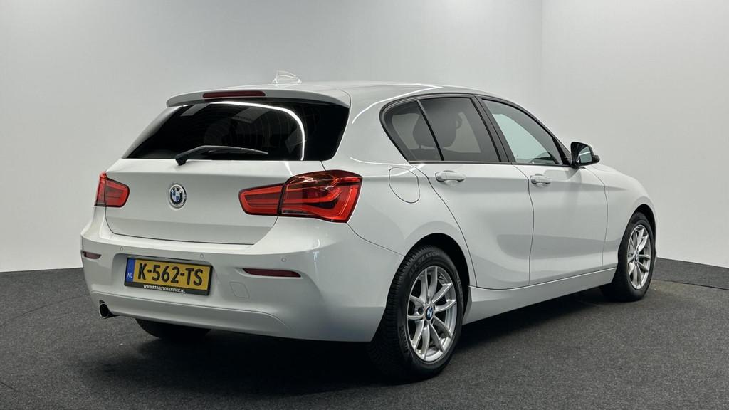 BMW 1-serie 116i Executive NAVGATIE CRUISE CONTROL LM ECC., Auto's, BMW, 1-Serie, Met garantie (alle), 4 stoelen, Wit