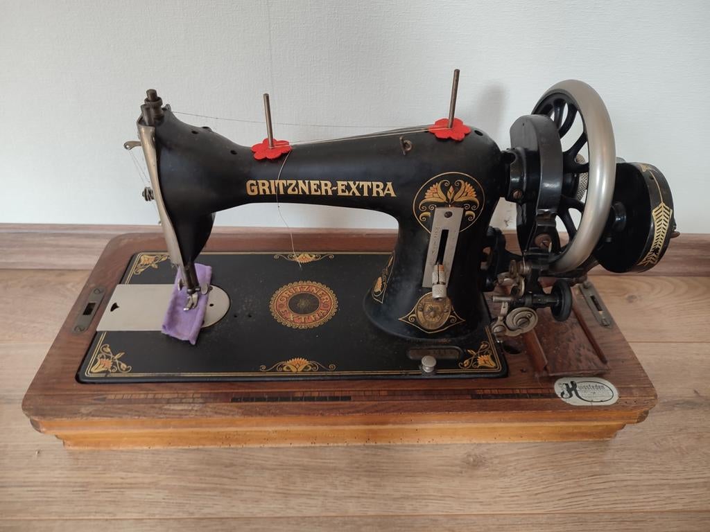 Gritzner extra antieke hand naaimachine, Antiek en Kunst, Ophalen