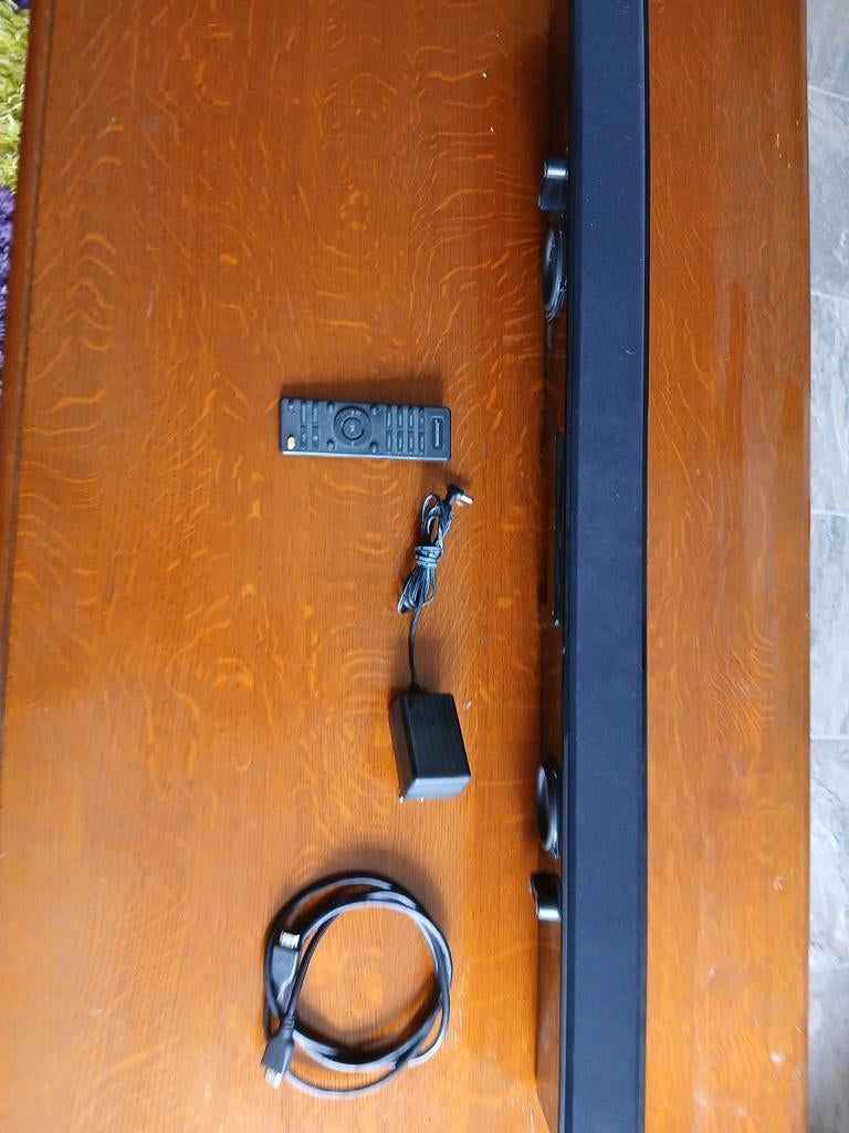 ZGAN we soundbar, Ophalen of Verzenden, Zo goed als nieuw