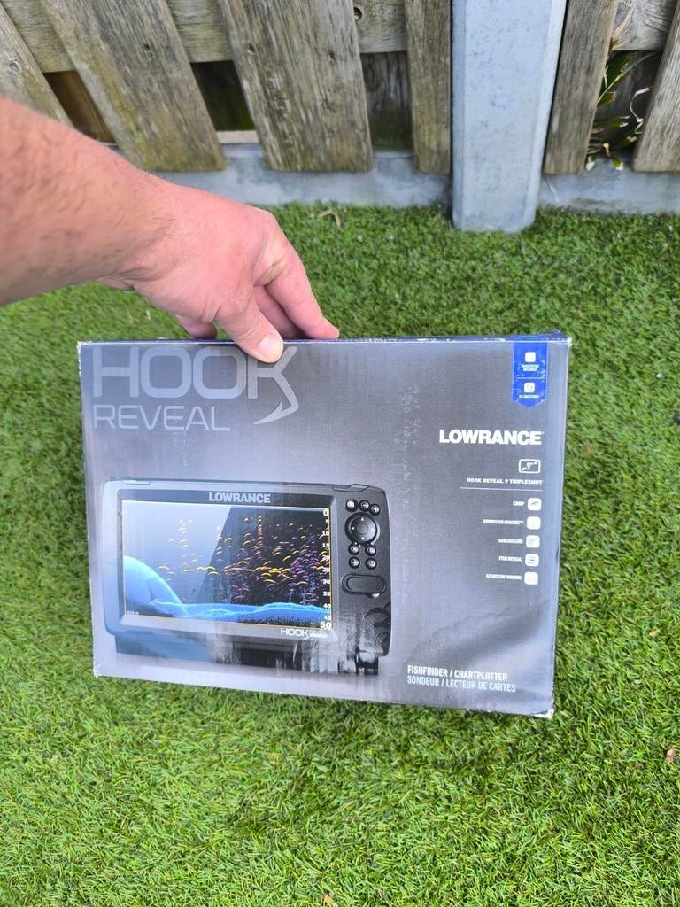 Lowrance hook reveal 9 inch, Ophalen, Zo goed als nieuw, Overige typen