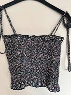 Leuk zwart topje met bloemetjes motief, maat M, Yu & Me, Kleding | Dames, Maat 38/40 (M), Zwart, Ophalen of Verzenden, Zo goed als nieuw
