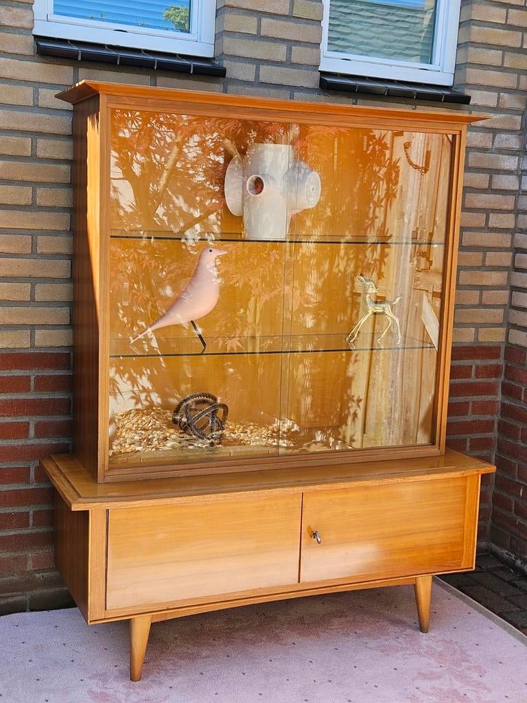 Vintage Mid Century 50s 60s vitrinekast, Huis en Inrichting, Kasten | Vitrinekasten, .., 100 tot 150 cm, 25 tot 50 cm, Vintage mid century vitrinekast