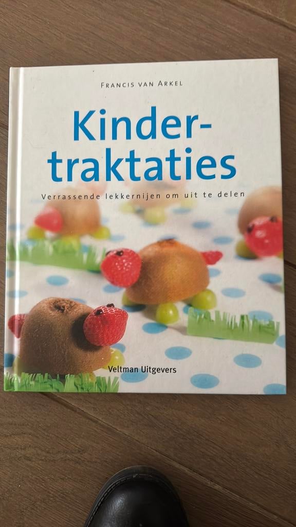 F. van Arkel - Kindertraktaties, Ophalen of Verzenden, Zo goed als nieuw, F. van Arkel