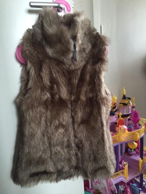 H&M bonten gilet van imitatiebont bonten jas maat 146, Meisje, H&M, Nieuw, Ophalen of Verzenden