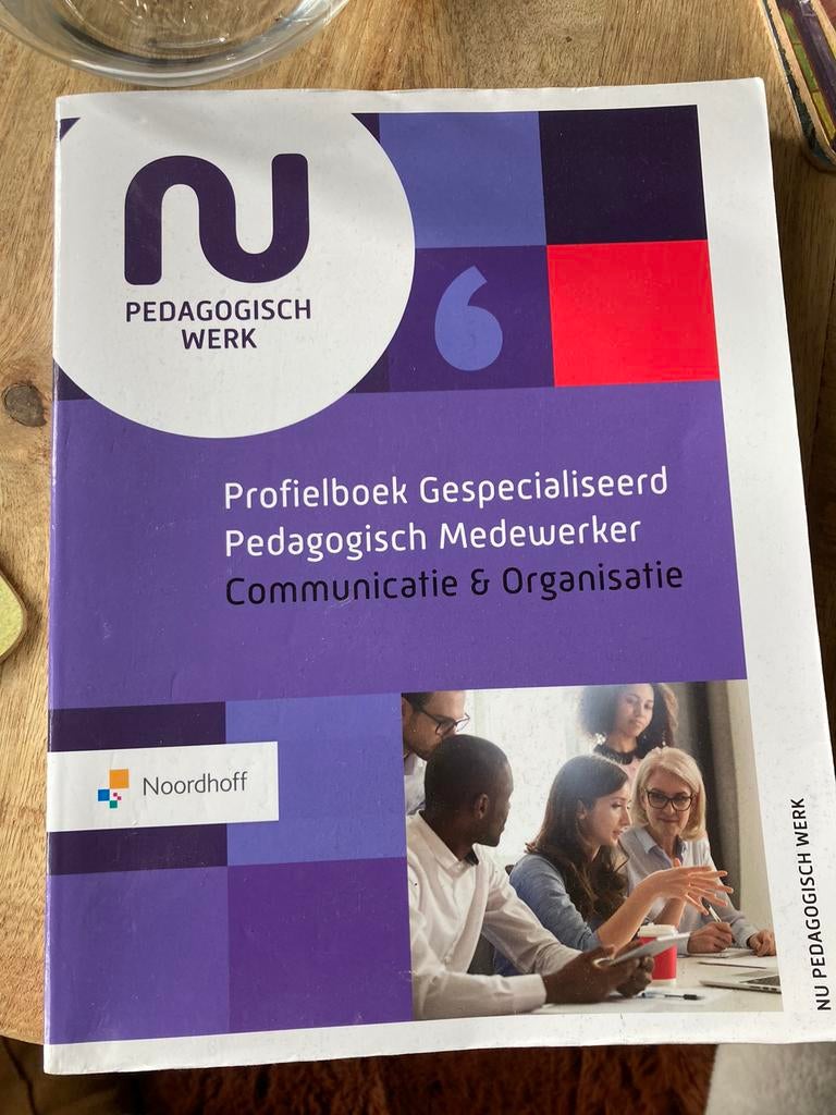 Profielboek gespecialiseerd pedagogisch medewerker, Boeken, Ophalen of Verzenden, Beta, Zo goed als nieuw, MBO