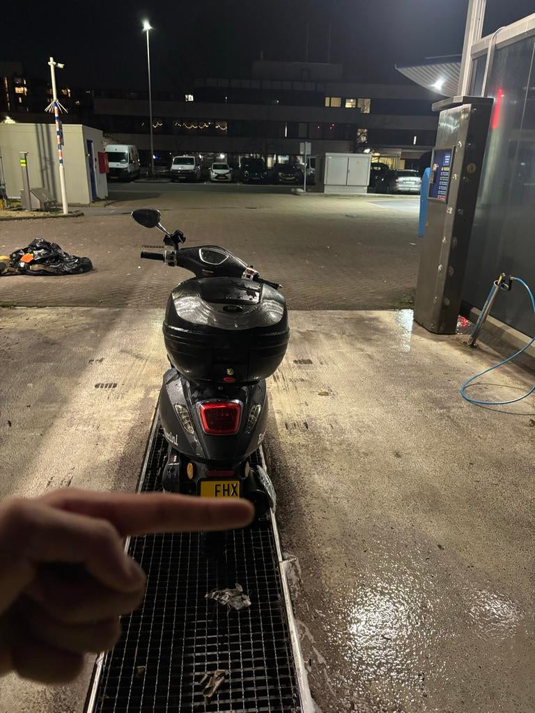 Berini classic 3 2024, Fietsen en Brommers, Brommeronderdelen | Scooters, Ophalen of Verzenden, Zo goed als nieuw, Overige typen
