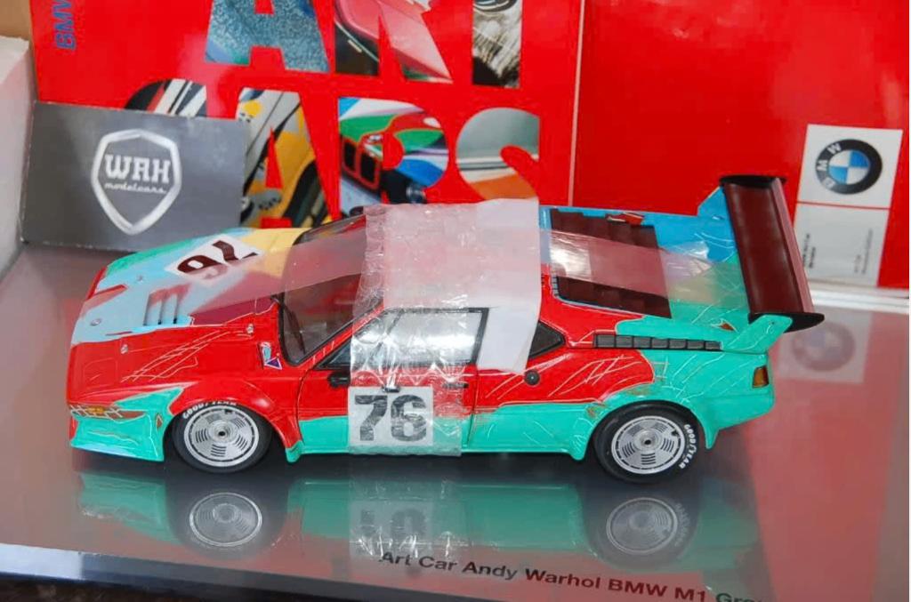 1:18 BMW M1 ART CAR WARHOL Minichamps MINT IN BOX WRH, Hobby en Vrije tijd, Modelauto's | 1:18, Verzenden, Nieuw, Auto, MiniChamps