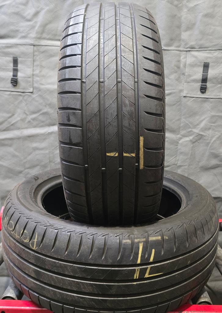 Bridgestone Turanza T005  235-50-19  2355019  235/50R19, Auto-onderdelen, Banden en Velgen, Band(en), Zomerbanden, 19 inch, 235 mm