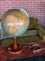 Antiek verlichte wereldbol mahonie globe is metaal, Huis en Inrichting, Woonaccessoires | Wereldbollen, Ophalen, Verlicht, Zo goed als nieuw