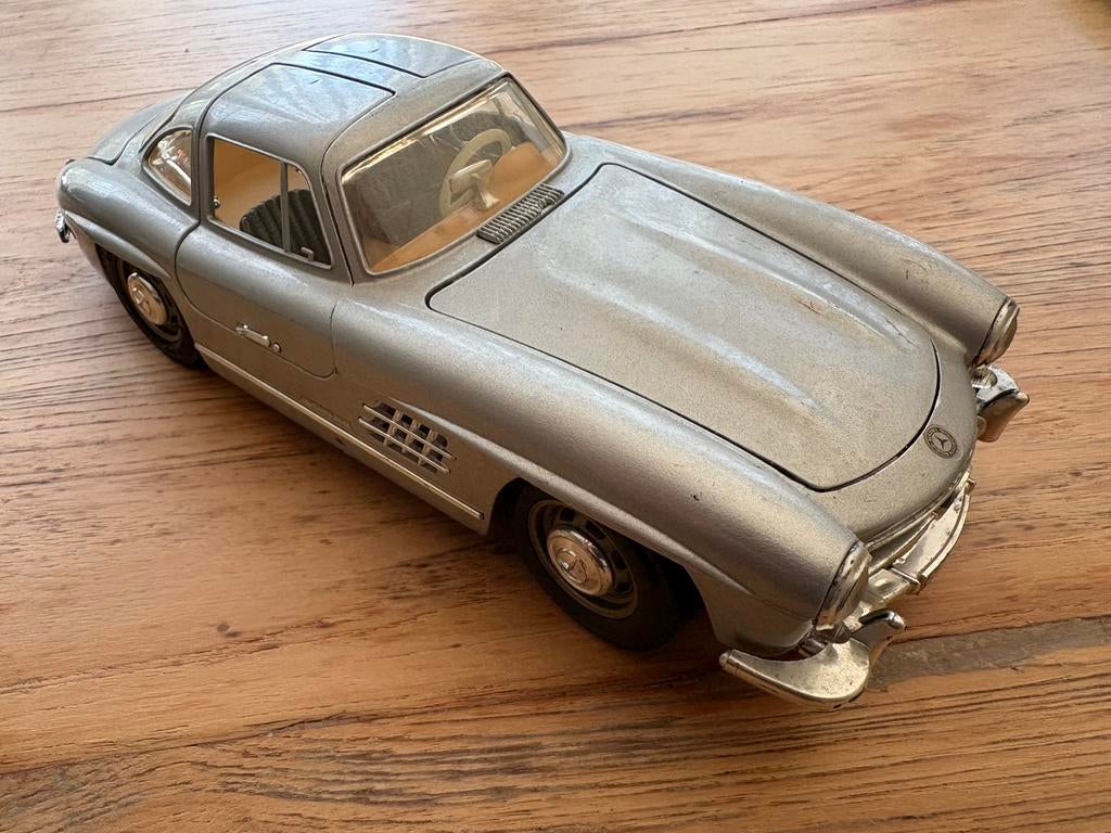 BBurago modelauto Mercedes 300 SL schaal 1/18, Ophalen of Verzenden, Zo goed als nieuw, Bburago