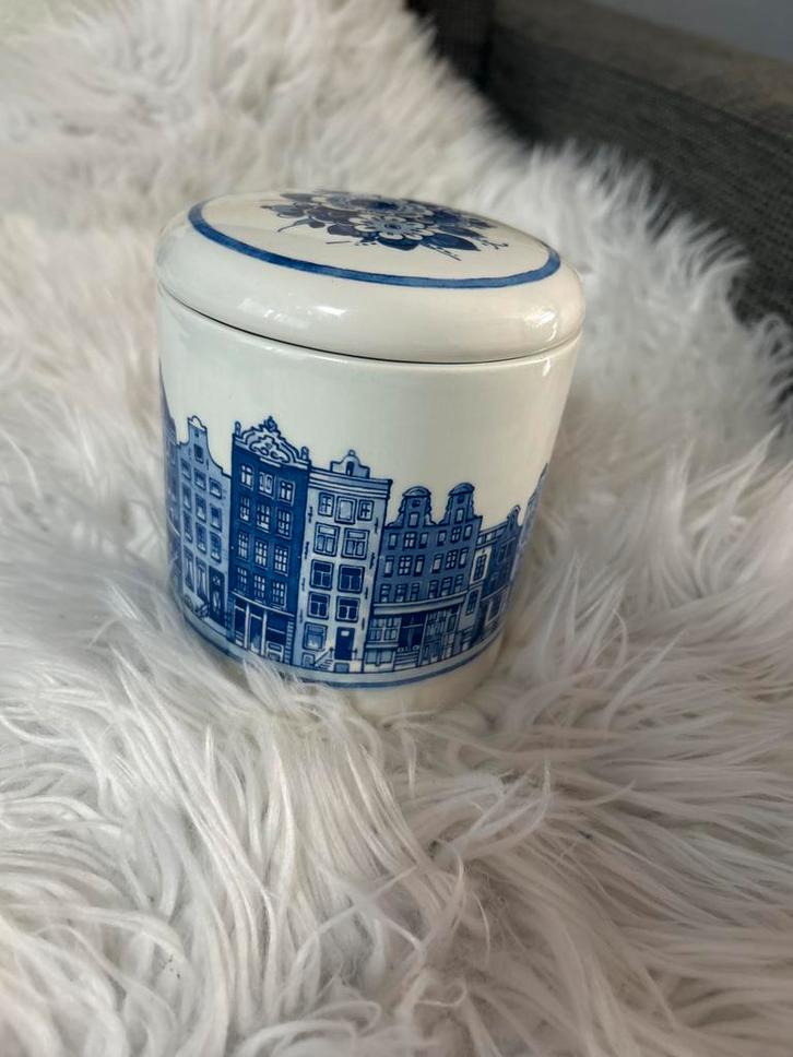 Royal Delft Delfts Blauw Potje met Amsterdamse Grachtenpande, Antiek en Kunst, Antiek | Porselein, Ophalen of Verzenden