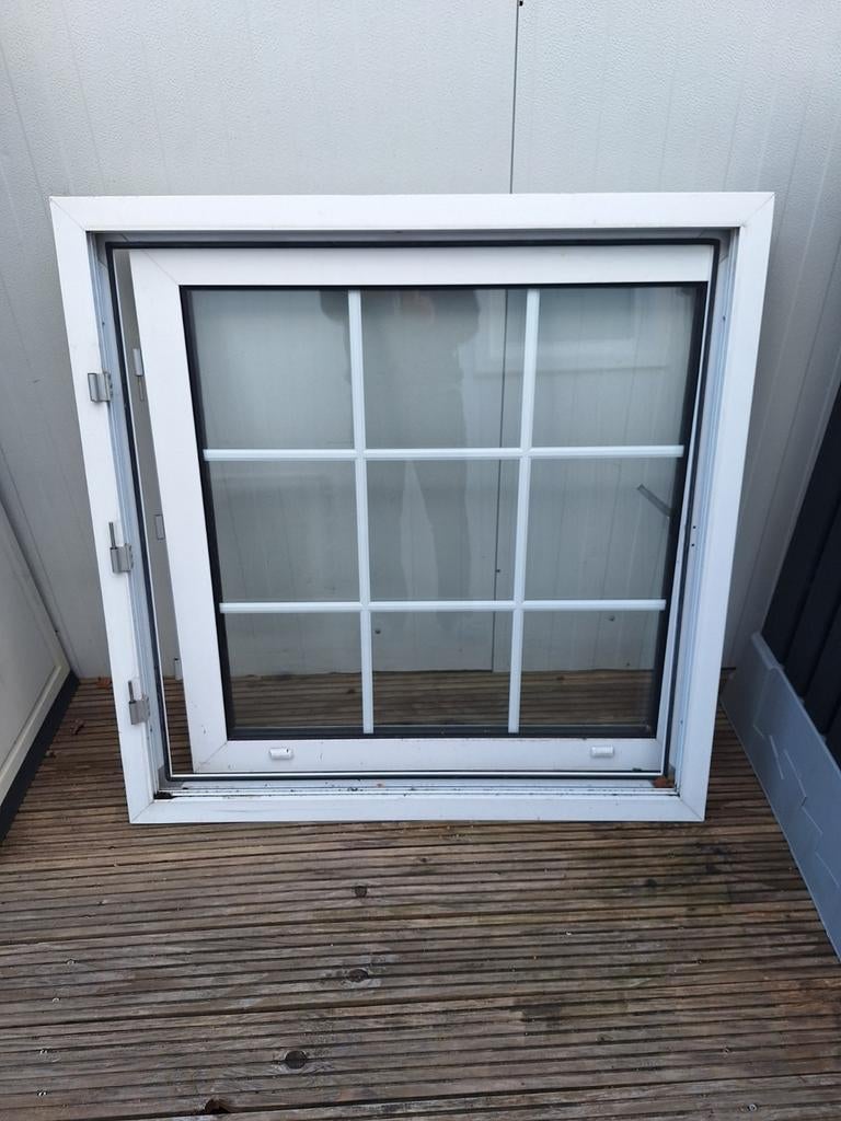 Aluminium raam met intrekkozijn, Gebruikt, Raamkozijn, Aluminium, 75 tot 150 cm