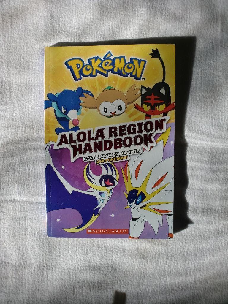 Pokémon: Alola Region Handbook (van Scholastic, Engelstalig), Ophalen of Verzenden, Zo goed als nieuw, Boek of Catalogus