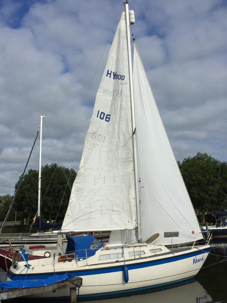 Hurley 800, Watersport en Boten, Kajuitzeilboten en Zeiljachten, Ophalen, Gebruikt, Diesel, Tourjacht of Cruiser