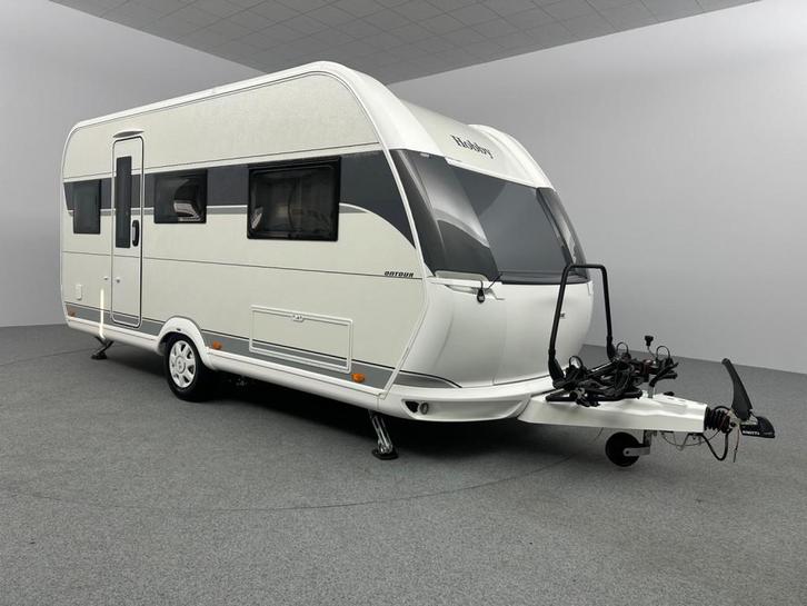 Hobby On Tour 460 DL, Caravans en Kamperen, Caravans, Bedrijf, tot en met 4, 1000 - 1250 kg, Overige, Hobby, 2 aparte bedden, 4 tot 5 meter