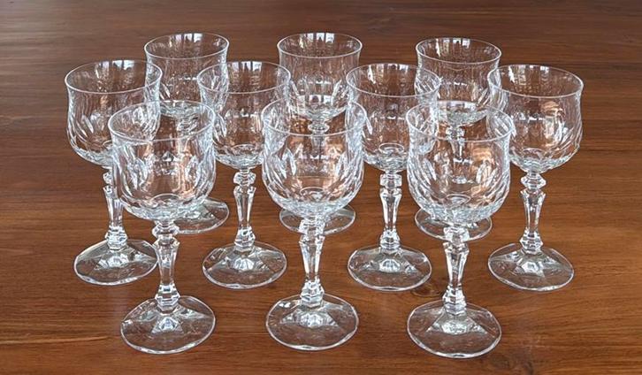 10 geslepen kristallen wijnglazen, Verzamelen, Glas en Borrelglaasjes, Zo goed als nieuw, Overige typen, Ophalen of Verzenden