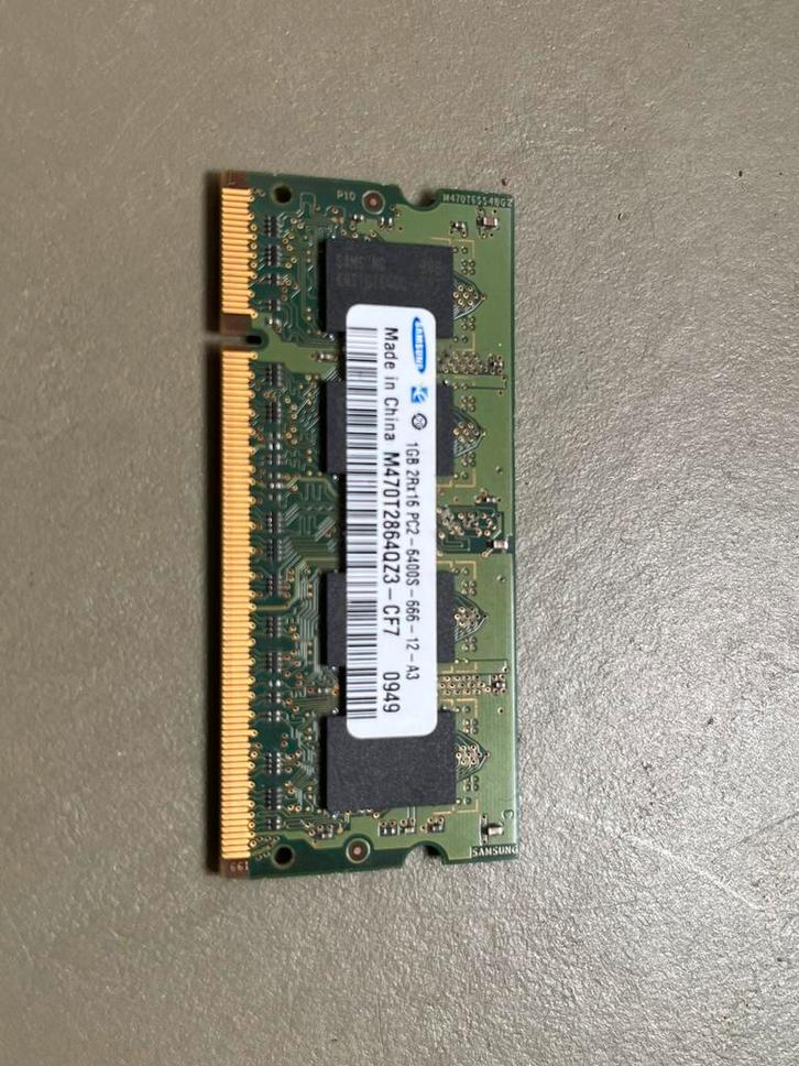Samsung 1GB DDR2 sodimm, Computers en Software, RAM geheugen, Zo goed als nieuw, Laptop, 1 GB of minder, DDR2, Ophalen of Verzenden