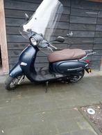 Te koop onderdelen. scooter gts cappuccino, Fietsen en Brommers, Ophalen, Gebruikt