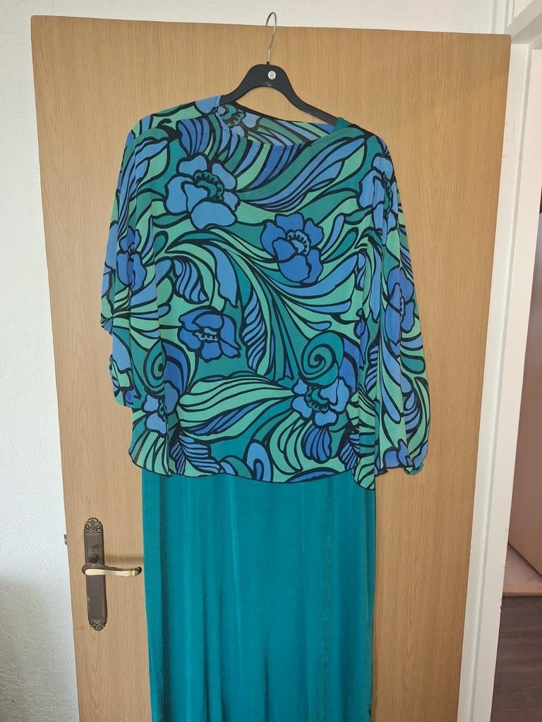 Turquoise jurk met bloemenprint top, Kleding | Dames, Jurken, Ophalen of Verzenden, Zo goed als nieuw, Blauw, Onder de knie