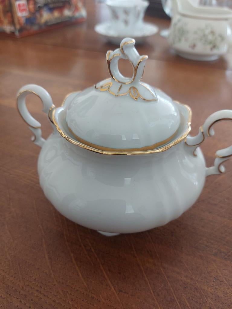 Hutschenreuther SUIKERPOT MET DEKSEL, Verzenden