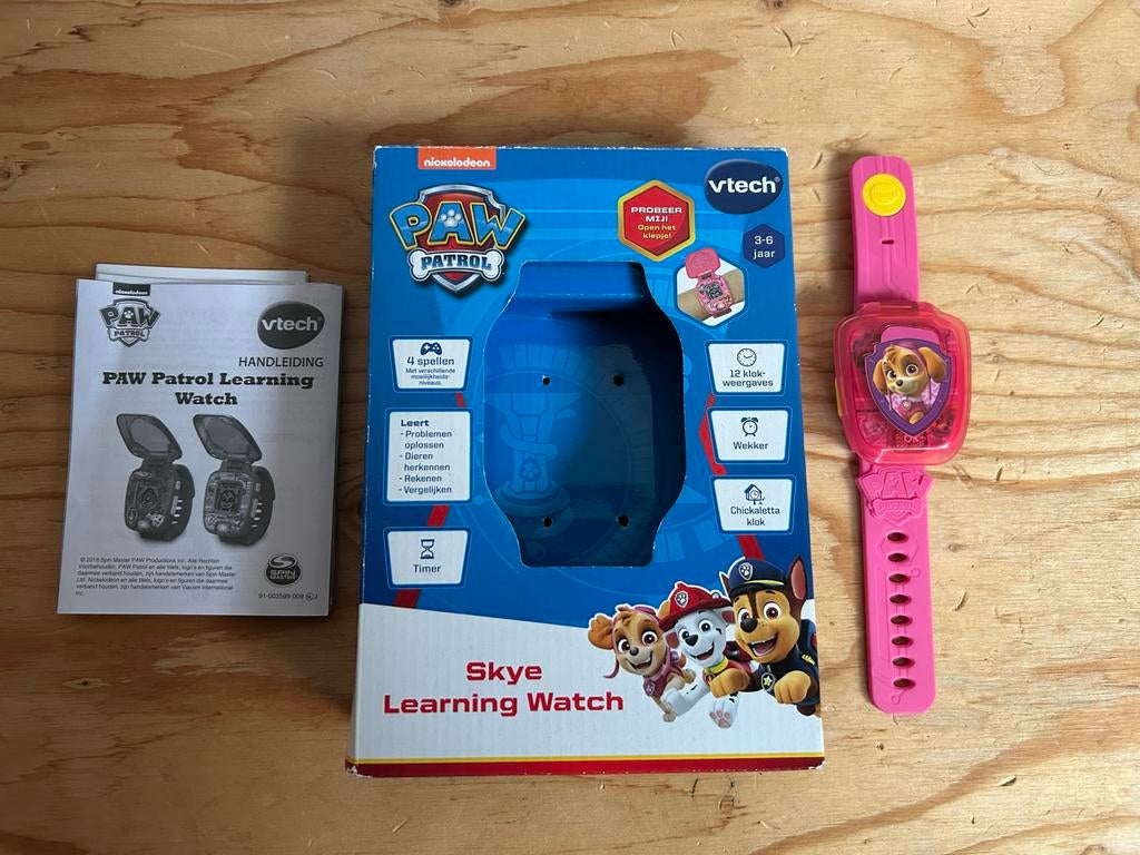 PAW PATROL horloge roze Skye vtech 3-6j, Ophalen of Verzenden, Zo goed als nieuw, 4 tot 6 jaar
