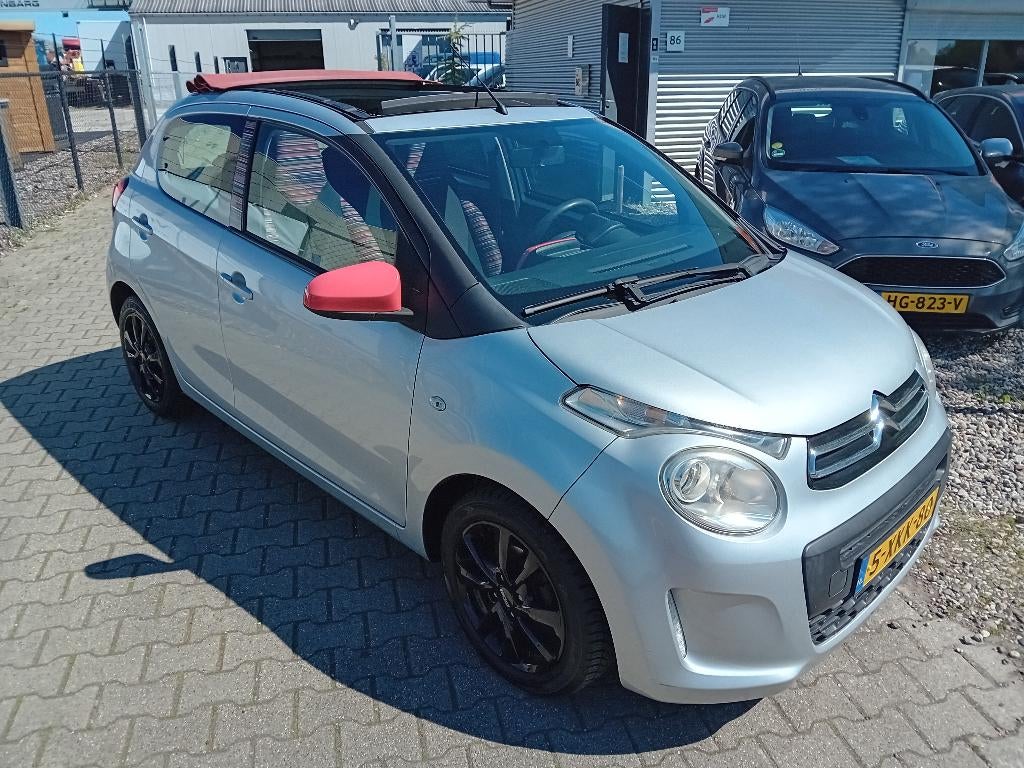 Citroën C1 1.2 VTI 82 5-DRS BJ2014 NIEUWE APK, VOUWDAK AIRCO, Voorwielaandrijving, Euro 5, Stof, Zwart