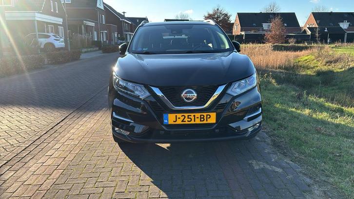Nissan Qashqai 1.3 Dig-t 140pk 2020 Zwart met Panoramadak !!, Auto's, Nissan, Particulier, Qashqai, 360° camera, ABS, Achteruitrijcamera