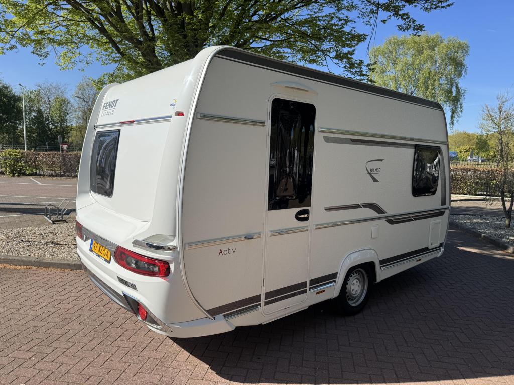 Fendt Bianco Activ 390 FHS, Caravans en Kamperen, Caravans, Schokbreker, Bedrijf, Treinzit, Tot en met 3