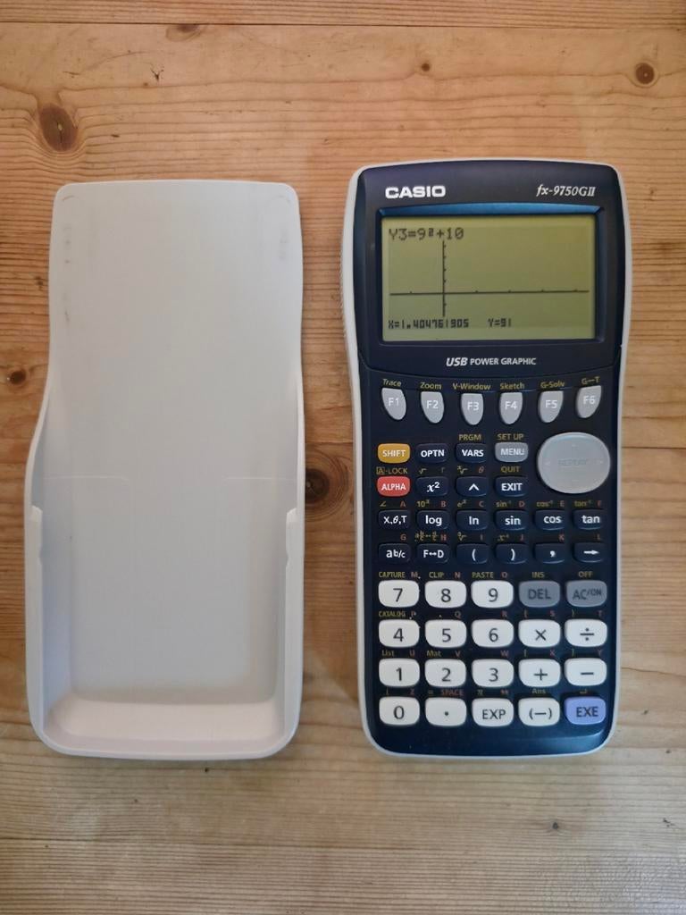 fx-9750GII Rekenmachine, Ophalen of Verzenden, Grafische rekenmachine, Zo goed als nieuw