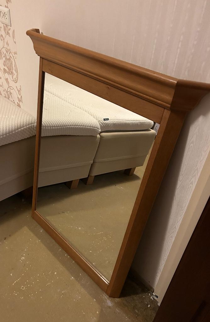 Grote spiegel licht eiken met koof, Ophalen, 100 tot 150 cm, Zo goed als nieuw, 75 tot 100 cm