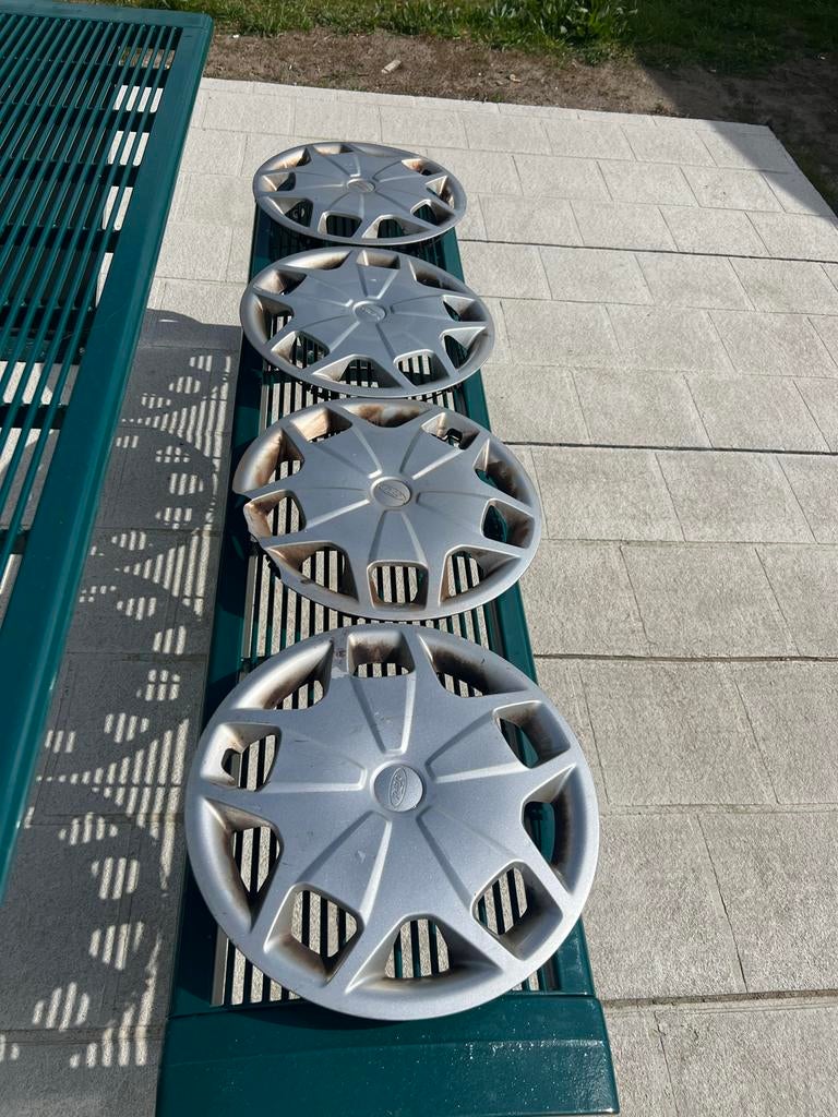 Wieldoppen Ford Transit 16 inch, Auto diversen, Wieldoppen, Gebruikt, Ophalen of Verzenden