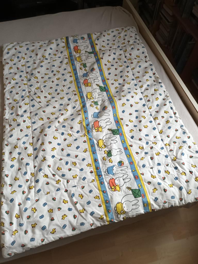 Nijntje deken dekbed wieg ledikant eendjes bloemen 120-90cm, Jongetje of Meisje, Wit, Ophalen of Verzenden, Deken of Dekbed