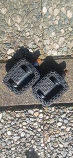 Fietspedalen, Ophalen