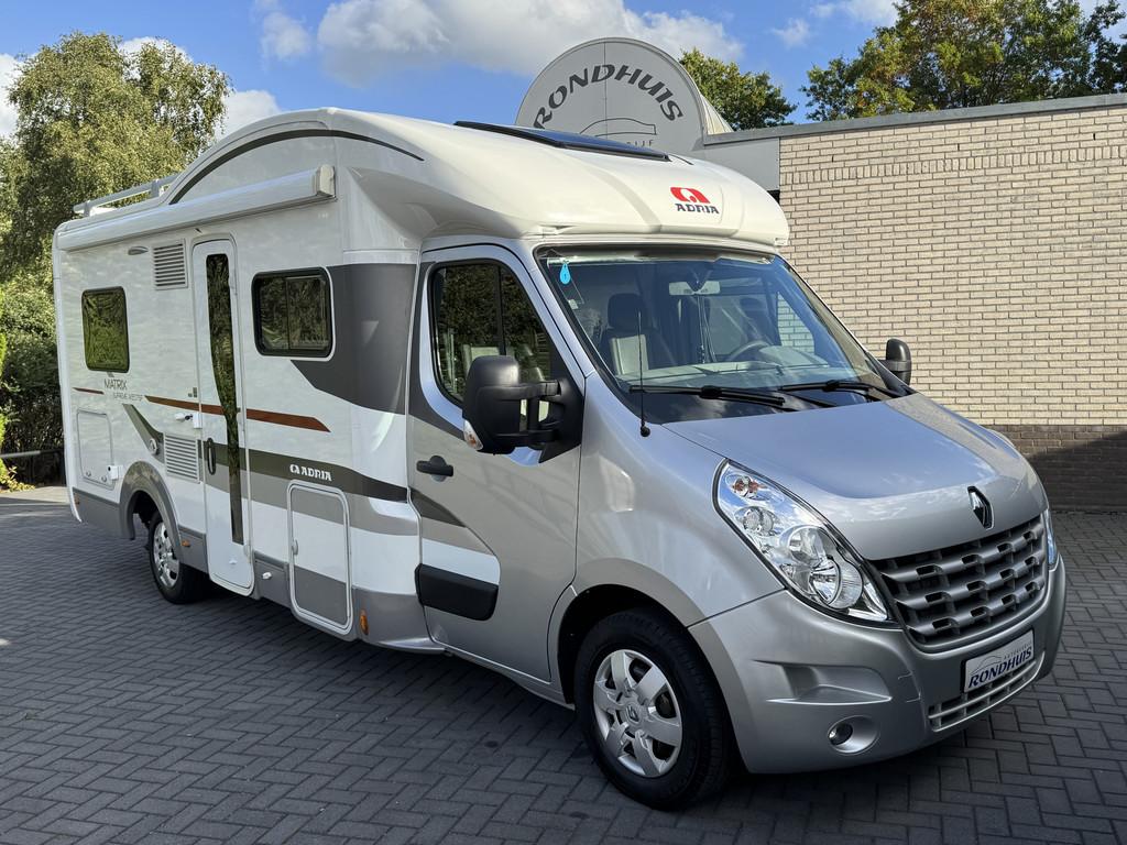 Adria Matrix Supreme M 657SF 150 pk Euro5 Renault Master *Ui, Ringverwarming, Bedrijf, Adria, Rondhuis Campers & Auto's