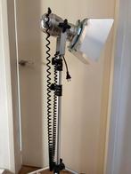 ‘Film’ spot, Huis en Inrichting, Lampen | Vloerlampen, Ophalen of Verzenden, Zo goed als nieuw, 150 tot 200 cm