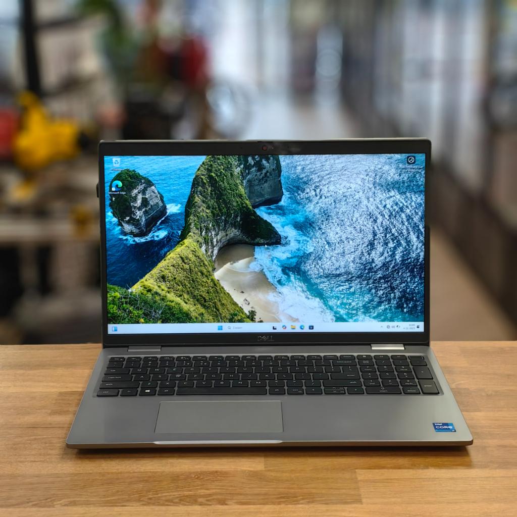 Dell Latitude 5520 Intel Core i7-1185G7 V Pro 16GB 512GB SSD, Computers en Software, Windows Laptops, Dell, Zo goed als nieuw