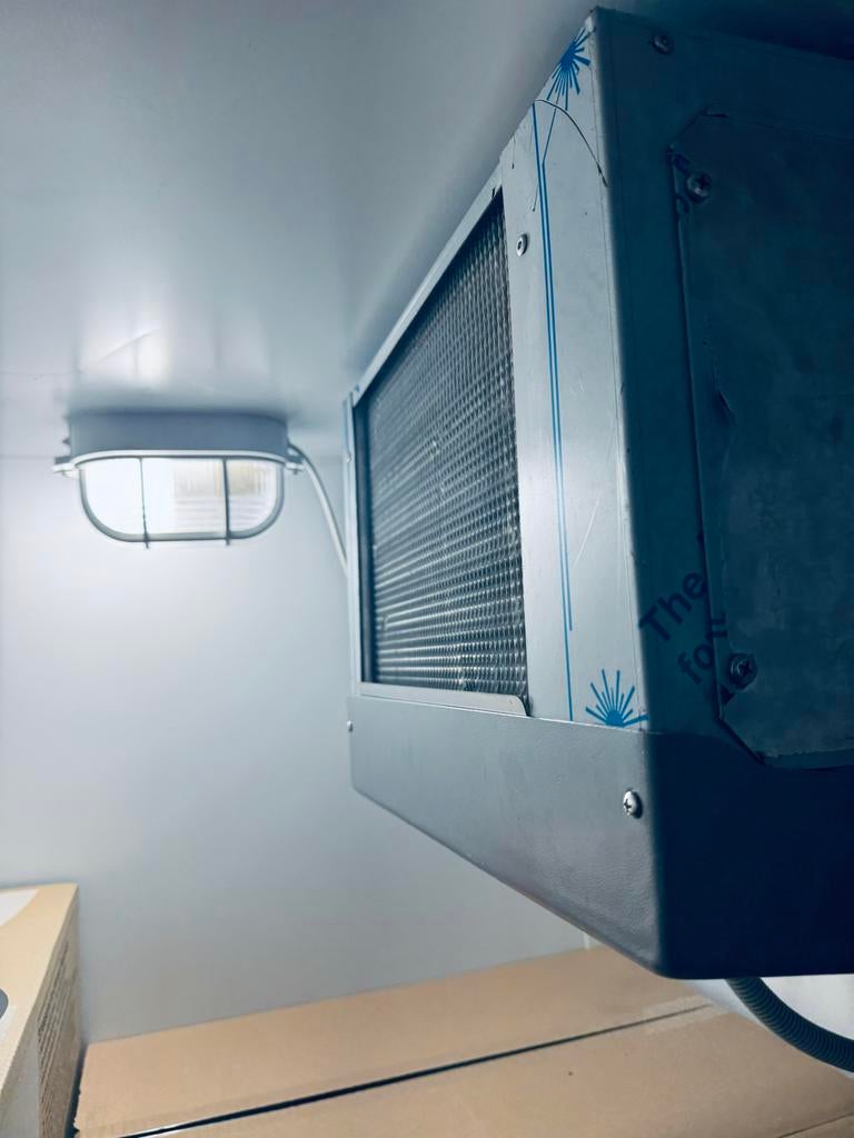 Koelcel - inclusief Combisteel motor - 201 x 150 x 120 cm, Ophalen, Gebruikt, Koelen en Vriezen