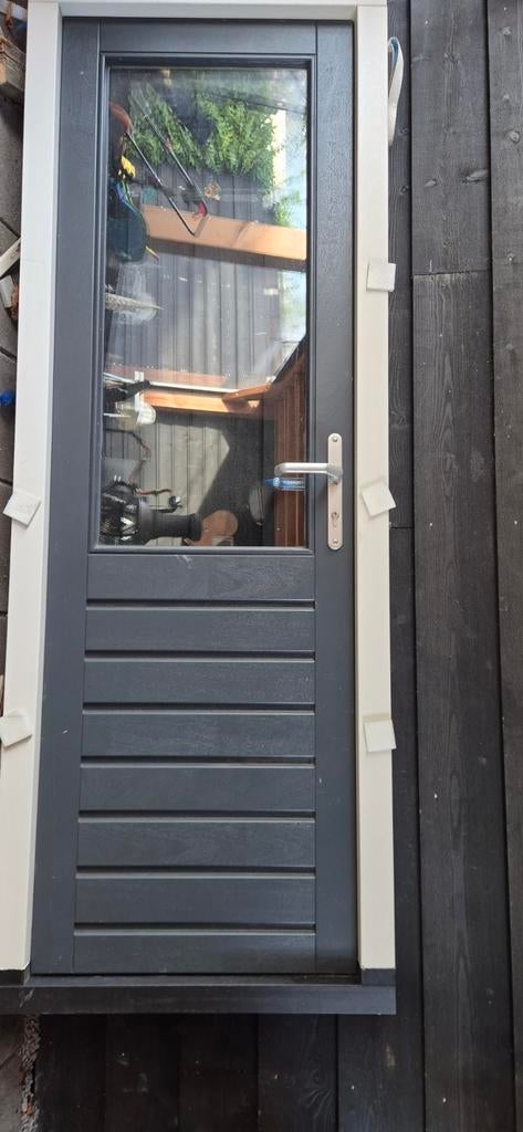 Nieuw deurkozijn meranti, Deurkozijn, Nieuw, Hout, Ophalen