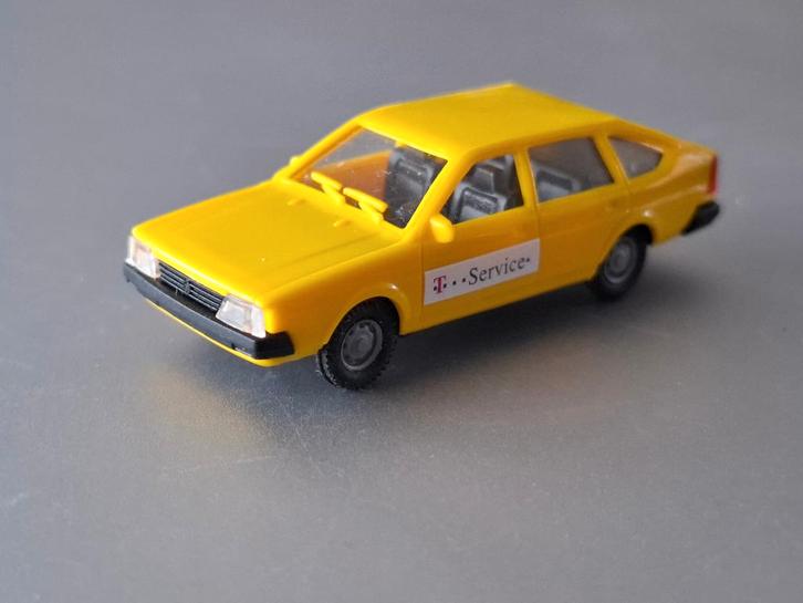 1:87 Volkswagen VW Passat B1 € 2, Hobby en Vrije tijd, Modelauto's | 1:87, Zo goed als nieuw, Auto, Overige merken, Verzenden