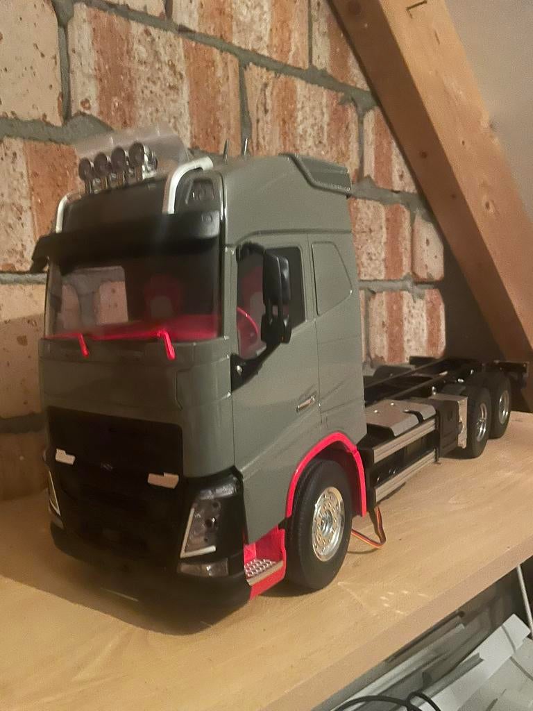 tamiya volvo, Ophalen of Verzenden