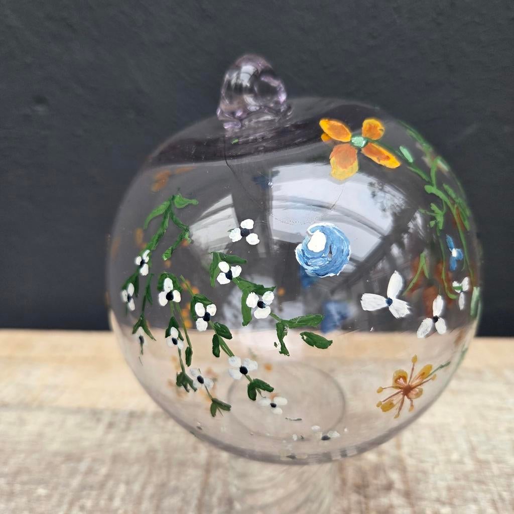 Brocante glazen bal met handgeschilderde Bloemen - Decoratie, Antiek en Kunst, Curiosa en Brocante, Ophalen of Verzenden