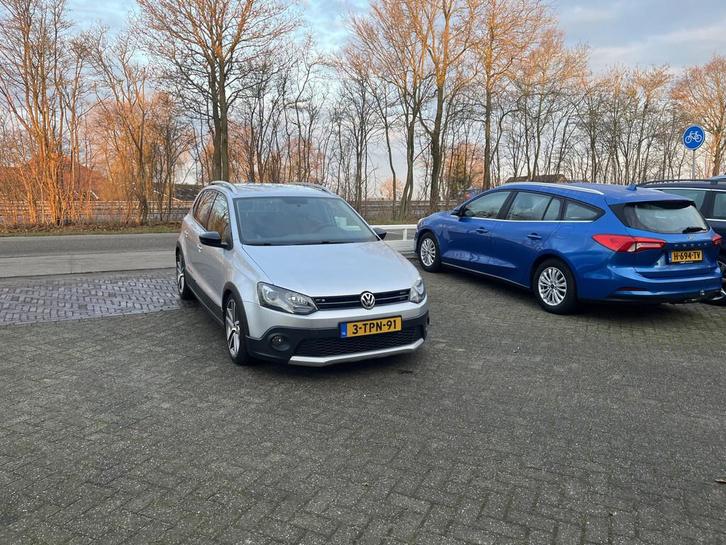 Volkswagen Polo 1.2 TSI Cross TREKHAAK CLIMA NAVI CRUISE, Auto's, Volkswagen, Bedrijf, Te koop, Polo, ABS, Airbags, Airconditioning