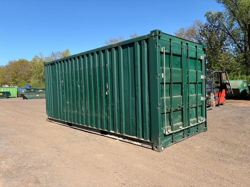 Robuuste 20ft zeecontainer - Ideaal voor opslag, Ophalen