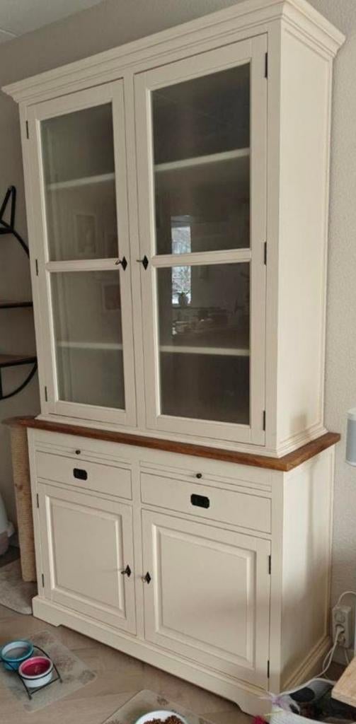 Gratis buffetkast wit ophalen(voor 28-4) in Harderwijk, Huis en Inrichting, Kasten | Buffetkasten, Ophalen, Gebruikt, 200 cm of meer