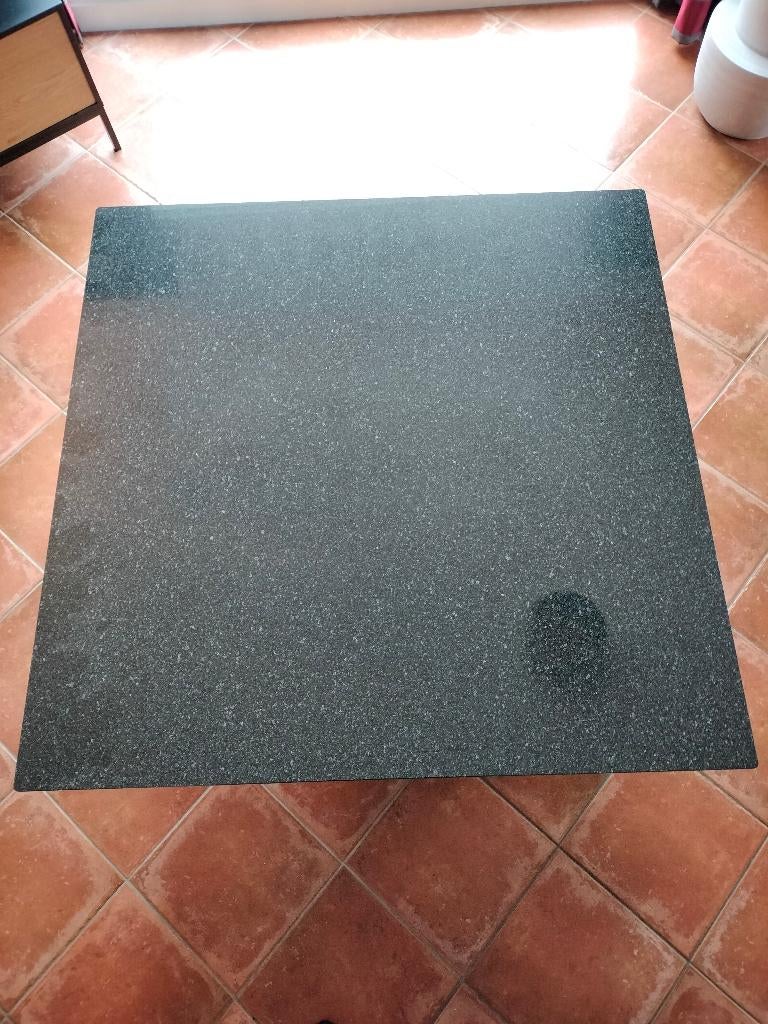 Granieten salontafel, Ophalen, Overige materialen, 50 tot 75 cm, Vierkant