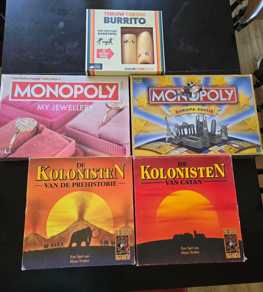 Bordspellen: Monopoly, Catan, Throw Throw Burrit, Vijf spelers of meer, Ophalen of Verzenden, Gebruikt