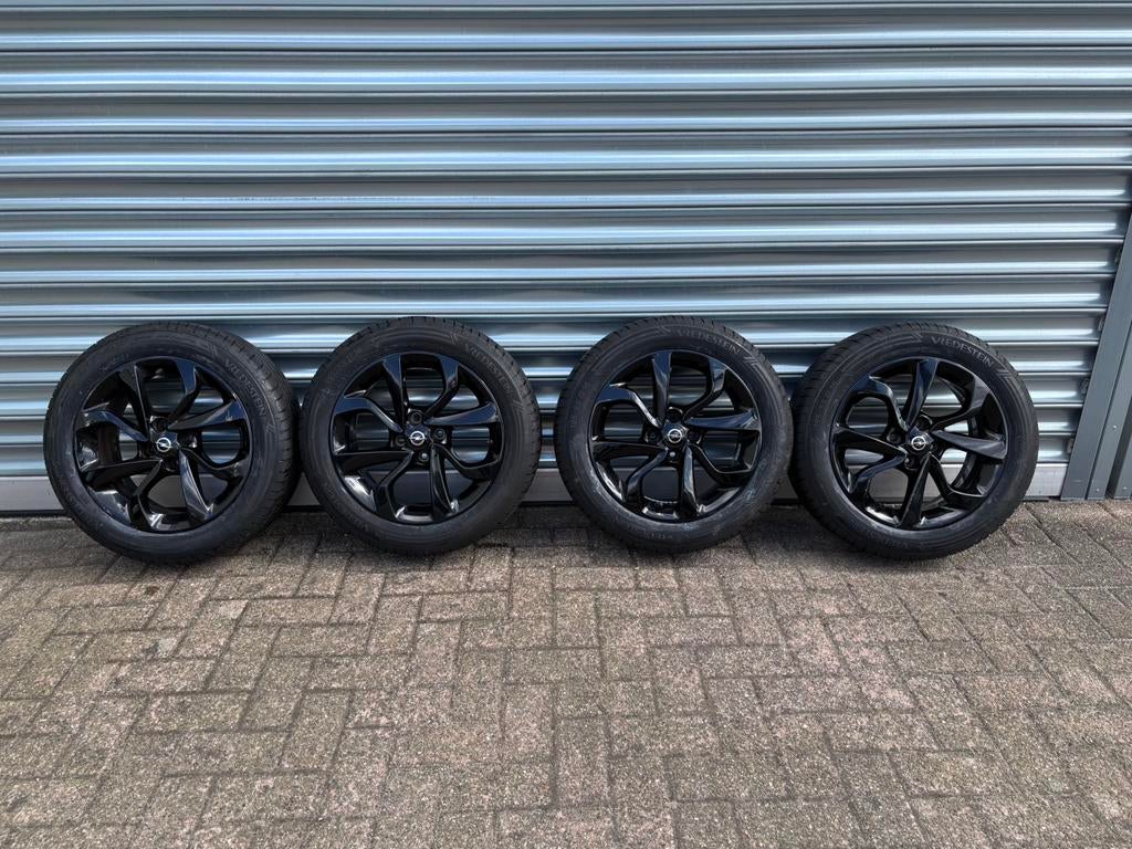 Opel Corsa D & E 4x100 16 inch velgen met nieuwe banden!, Auto-onderdelen, Banden en Velgen, 16 inch, Nieuw, Ophalen of Verzenden